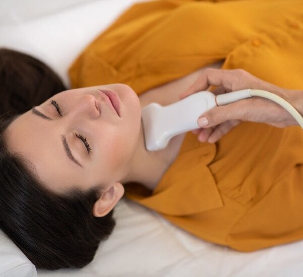 Ecografia de Tiroides Quito Dra Karina Aguirre-min